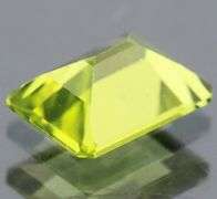 Great 1.48ct apple green Peridot