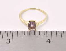 Dazzling Purple Amethyst Ring In 14K Yellow Gold