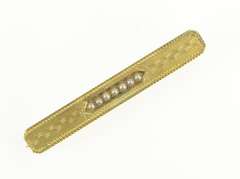 14K Yellow Gold Victorian Seed Pearl Engraved Pattern Bar Pin/Brooch