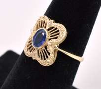 Beautiful Blue Sapphire Ring In 14K Yellow Gold