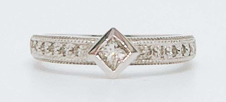 14kt Solid White Gold & Diamond Band Ring