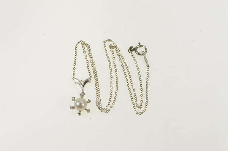 14K White Gold 1950's Pearl Diamond Halo Vintage Chain Necklace