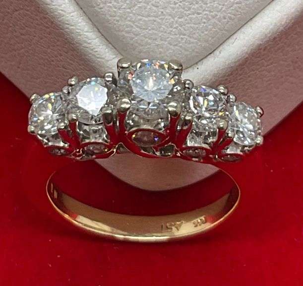 CERTIFIED BRAND NEW 14K GOLD AND DIAMOND RING. 2.32 CARATS