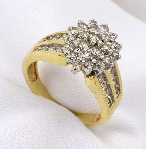 Sparkling Diamond Cluster Ring