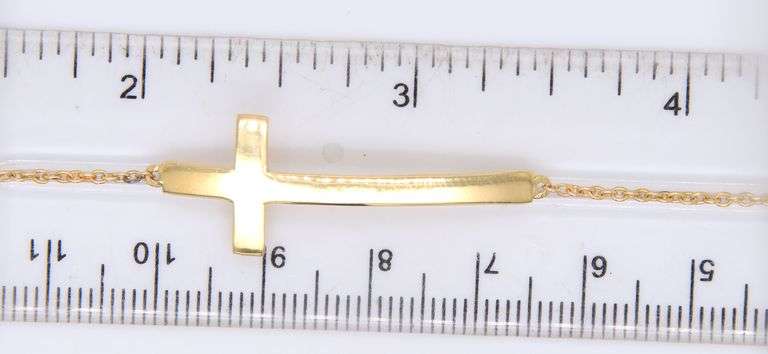 Stunning 18kt Yellow Gold Cross Bracelet