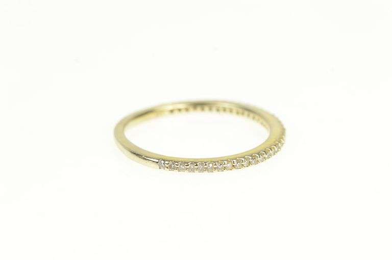 14K Yellow Gold Classic Vintage Diamond Wedding Band Ring