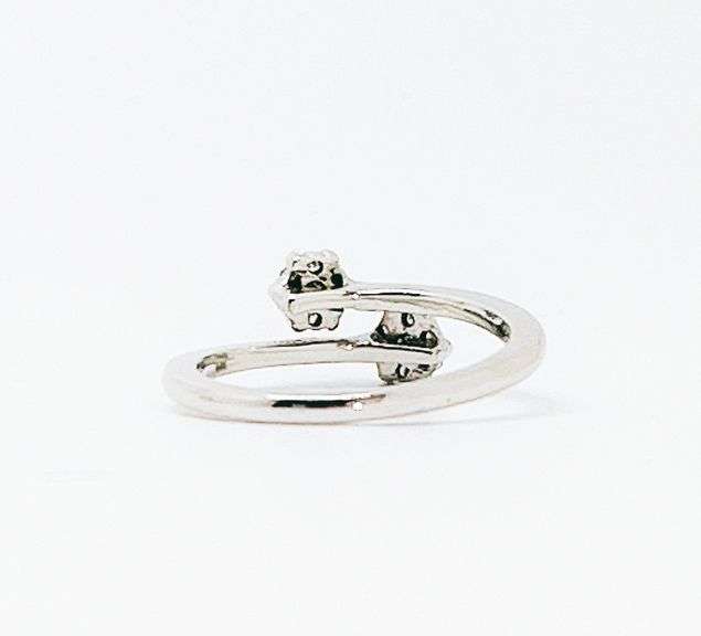 18kt Solid White Gold & Diamond Ring
