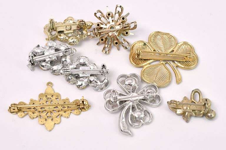 Small Flower Pin Costume Jewelry Lot