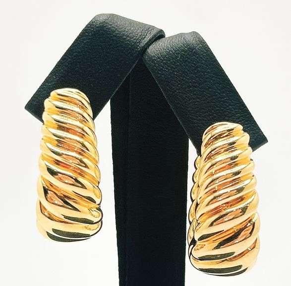 Beautiful 14kt Solid Yellow Gold Hoop Earrings