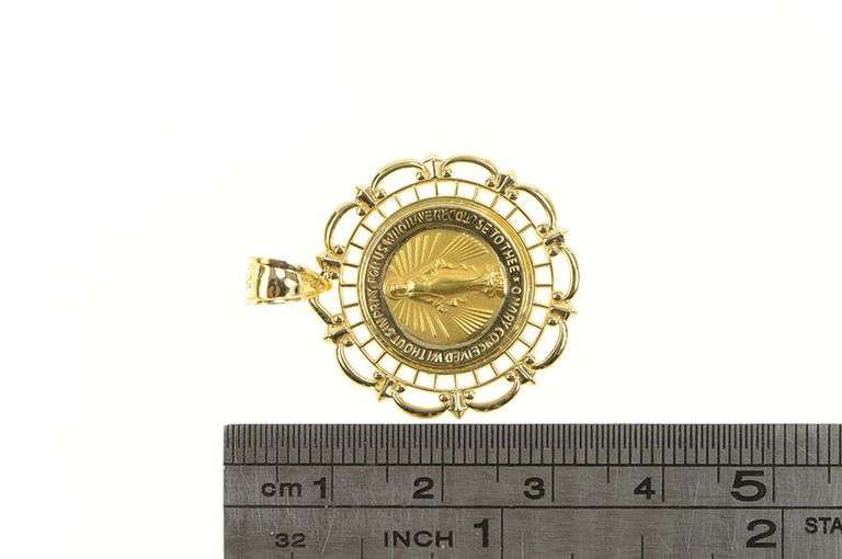 14K Yellow Gold Virgin Mother Mary Ornate Scalloped Pendant