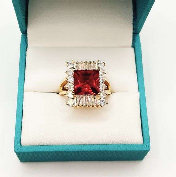 FANCY 22KT YELLOW GOLD PLATED GEMSTONE COCKTAIL RING