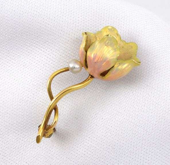 Antique Art Nouveau 18k Flower Brooch