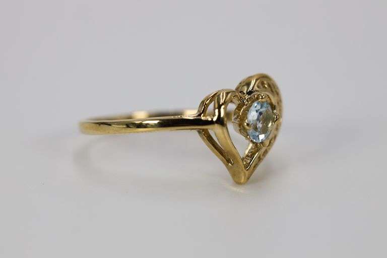 14k Yellow Gold Round Natural Blue Topaz Filigree Heart Promise Ring Size 4.75