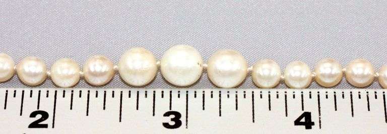 Large Japanese Cultured Pearl Choker