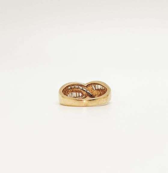 14kt Solid Yellow Gold & Diamond Band Ring