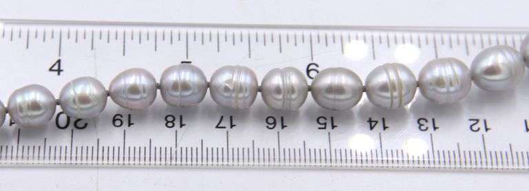 Group Lot of Pearl Jewelry