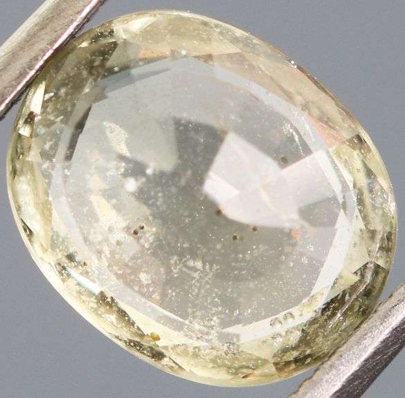 Simply amazing 2.82ct wheat yellow Sapphire
