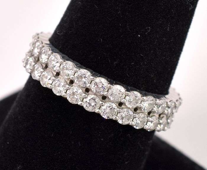 Sparkling Diamond Ring In 14K White Gold