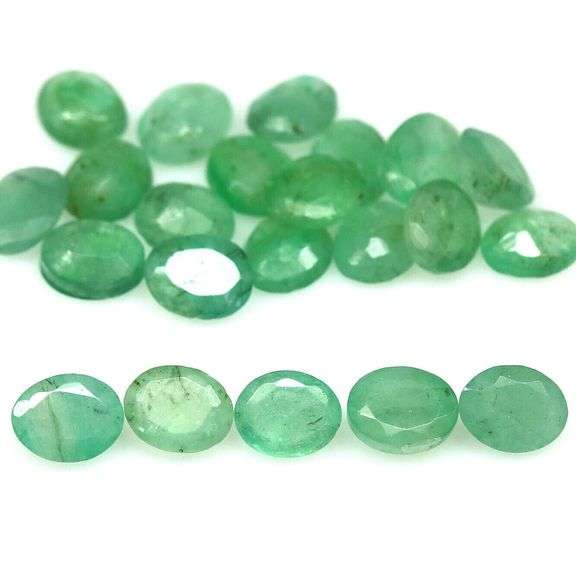Vibrant green unheated 6.48ct 5x4mm Emerald set