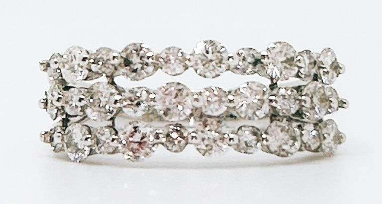 Stunning 14kt Solid White Gold & Diamond Band Ring