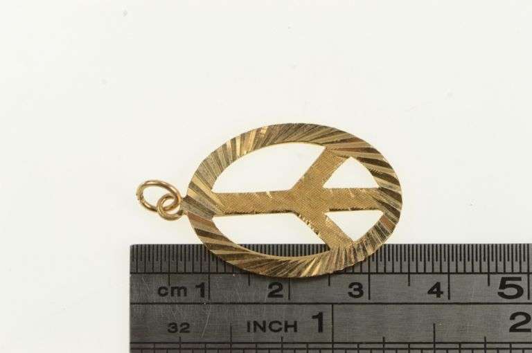 14K Yellow Gold Oval Textured Pattern Peace Symbol Charm/Pendant