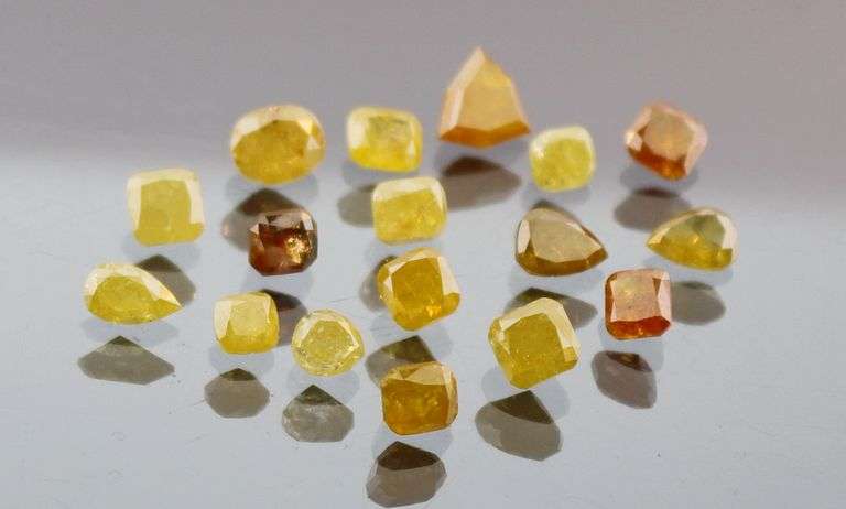 Heavy 7.78ct set of untreated yellow Diamonds