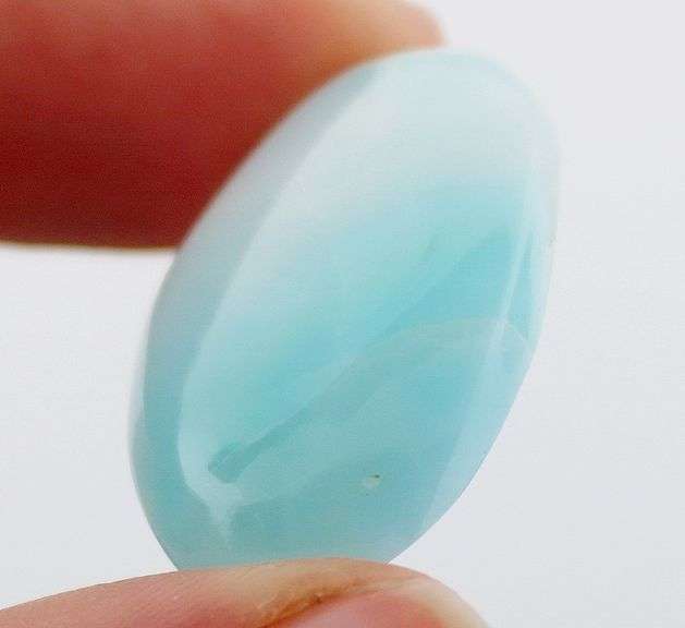 Simply stunning 32.38ct Larimar cabochon