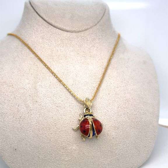 BEAUTIFUL LADYBUG PENDANT CRAFTED IN 14K YELLOW GOLD