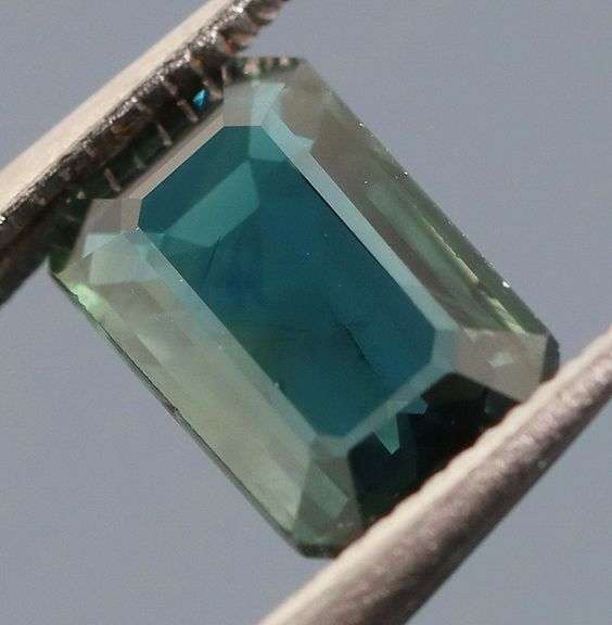Silky! 1.27ct HEATED ONLY dark blue Sapphire