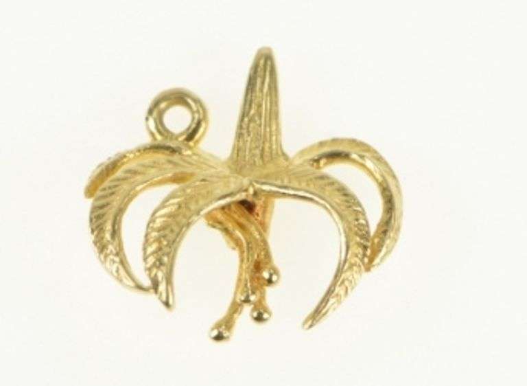 14K Yellow Gold Corpse Flower Botanical Nature Motif Charm/Pendant