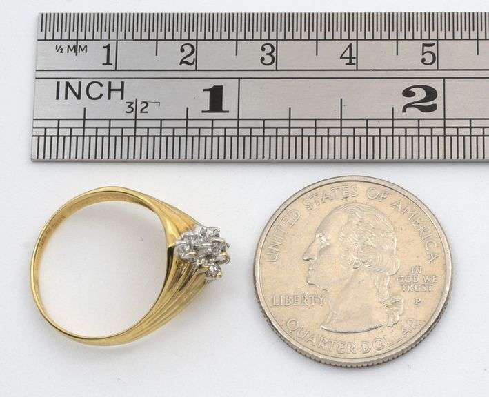 Pleasing Diamond Cluster Ring