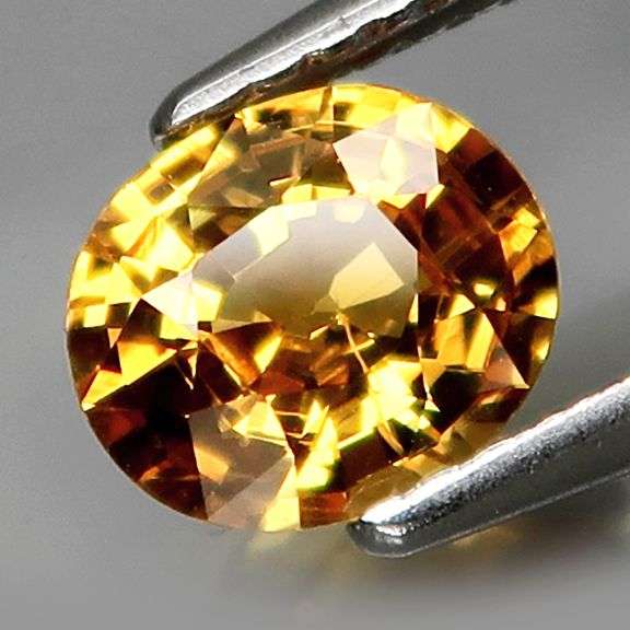 Very rich 1.14ct VS golden yellow Sapphire