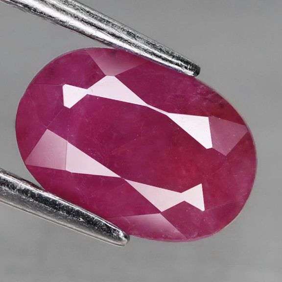 Heated only! 1.57ct violet red Winza Ruby