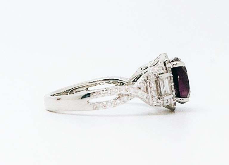 EXTREMELY RARE GIA CERTIFIED UNHEATED KASHMIR SAPPHIRE & DIAMOND PLATINUM RING