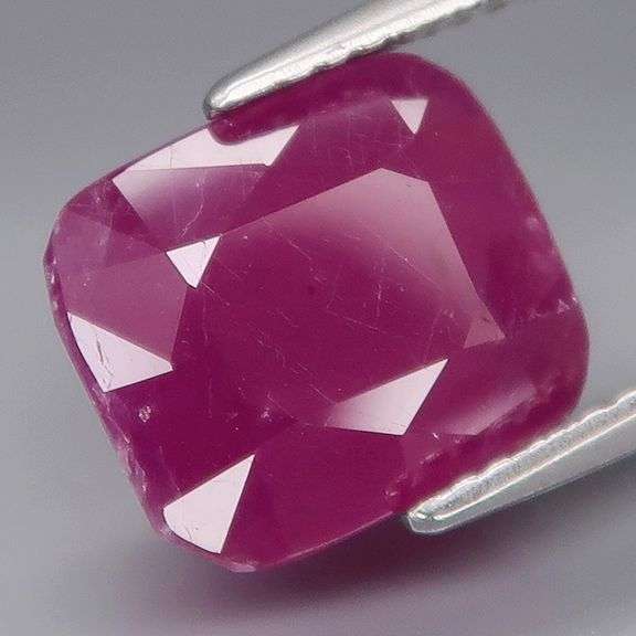 Unheated! 5.54ct top violet pink Ruby