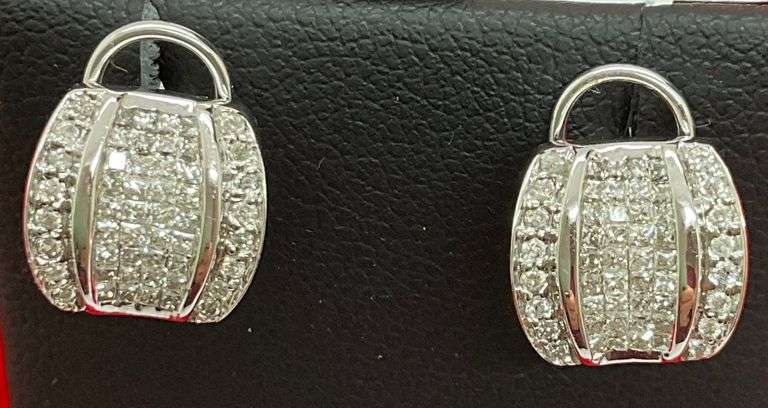 LADIES 14K WHITE GOLD AND DIAMOND STUDS EARRINGS