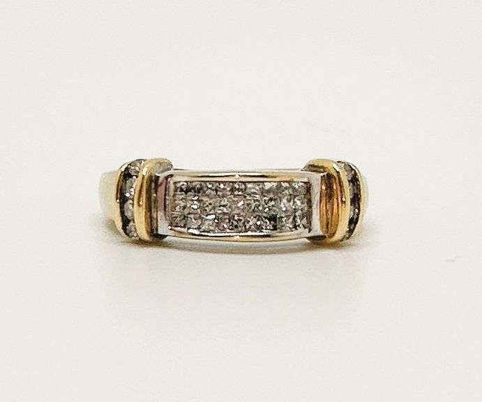 14kt Solid Gold & Diamond Band Ring