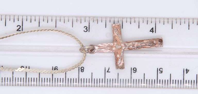 Vintage 925 Sterling Silver Cross Pendant on Chain