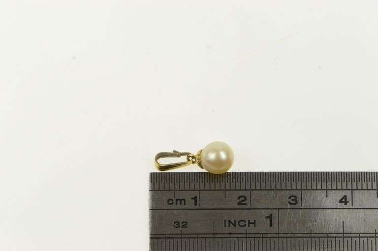 Gold Filled Pearl 6.6mm Vintage Classic Simple Pendant
