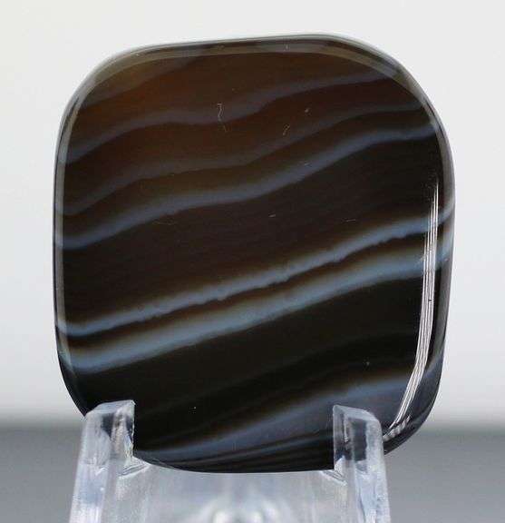 Amazingly well defined 41.95ct striped Agate