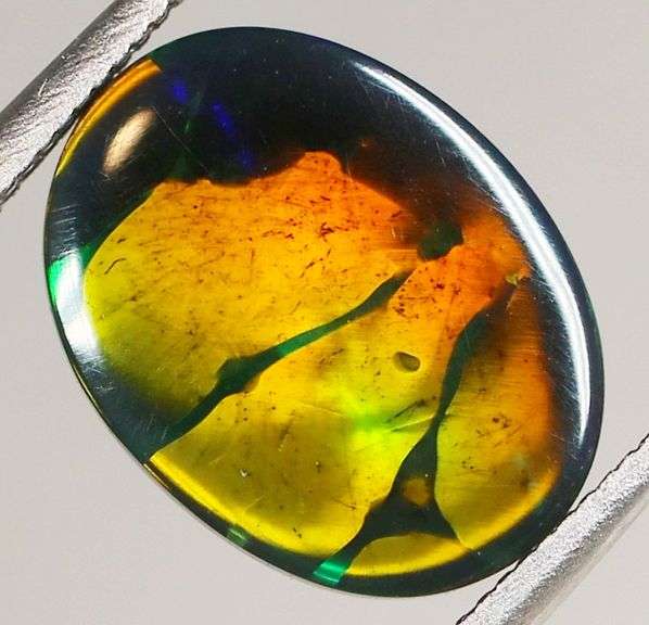 Captivating 2.04ct block flashing Black Opal