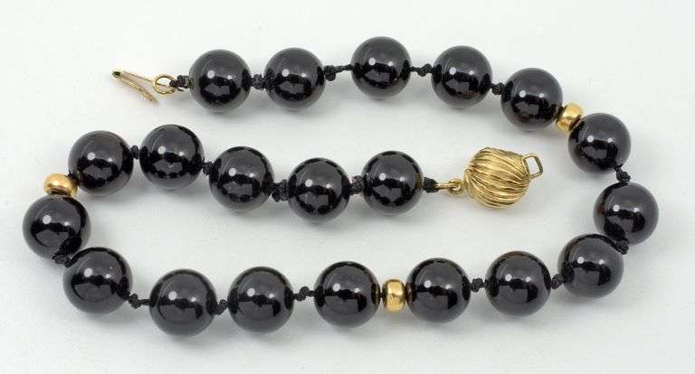 Black Onyx and 14k Bracelet