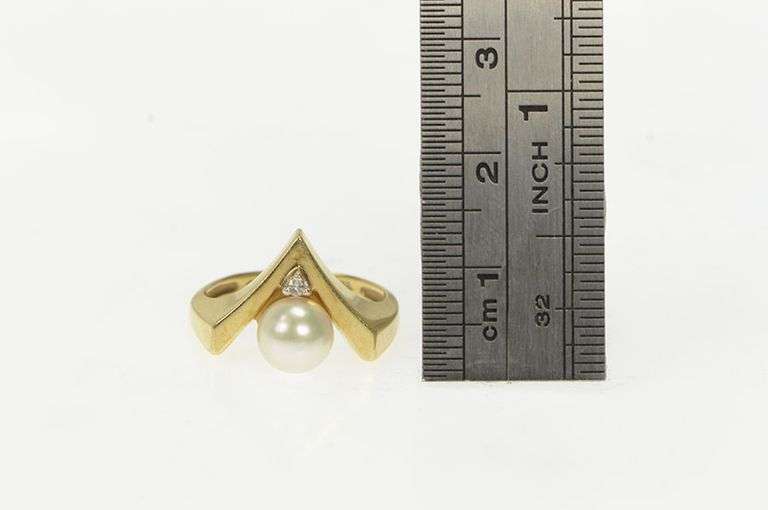 14K Yellow Gold Pearl Diamond Accent Vintage Chevron Ring