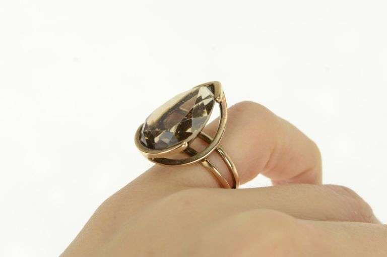14K Yellow Gold Pear Smoky Quartz Retro Vintage Large Cocktail Ring