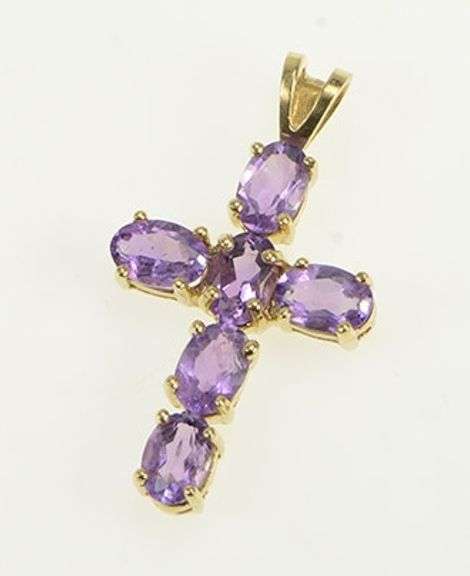 10K Yellow Gold Oval Amethyst Vintage Classic Cross Pendant