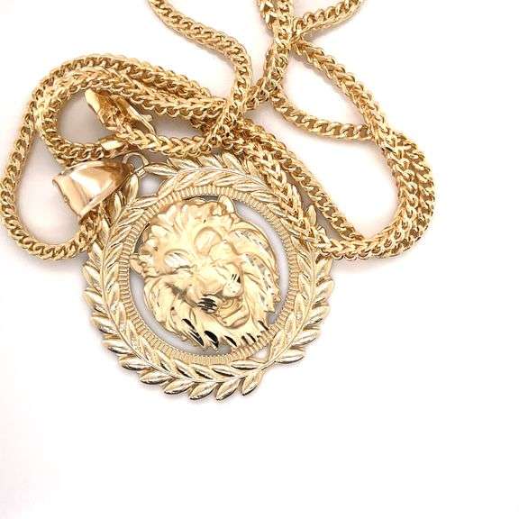 14K GOLD DIAMOND CUT LION HEAD CHARM WITH CHAIN
