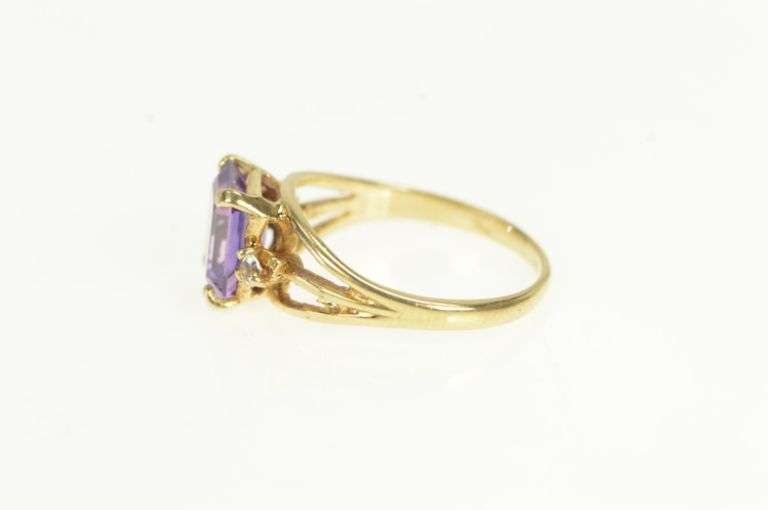 14K Yellow Gold Emerald Cut Amethyst CZ Accent Vintage Ring
