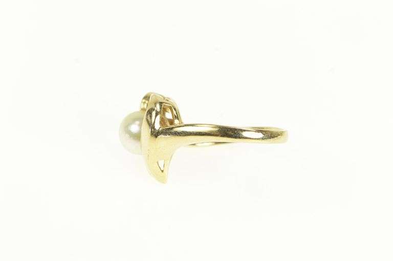 14K Yellow Gold Pearl Diamond Accent Heart Love Symbol Ring