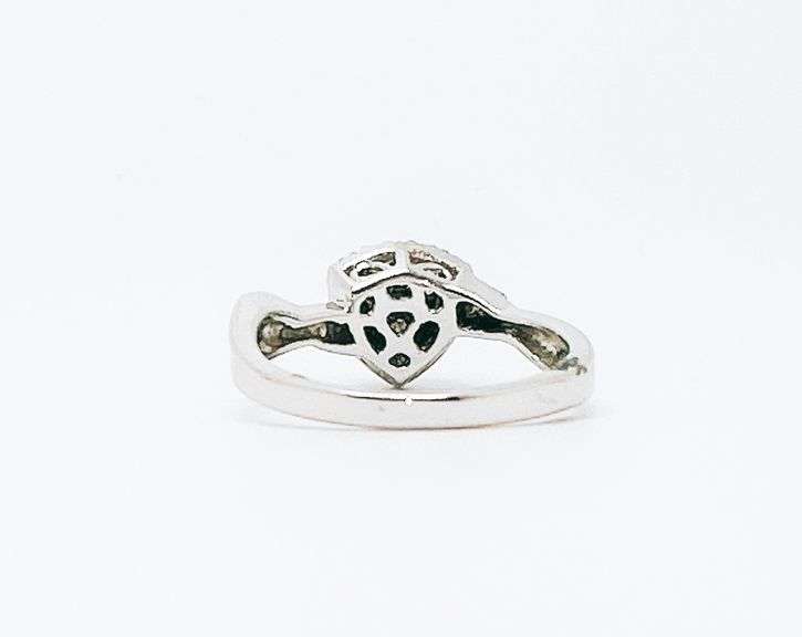 14kt Solid White Gold & Diamond Ring