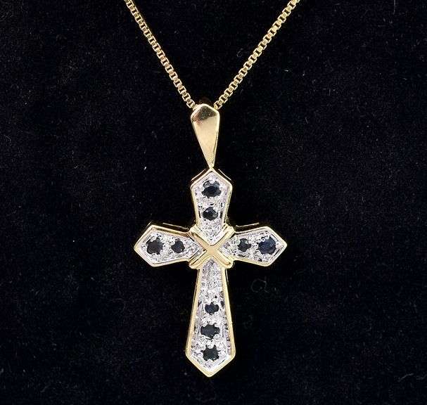 Vermeil Cross Pendant Necklace In Sterling Silver